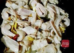 猪肚炒青椒的做法图解4