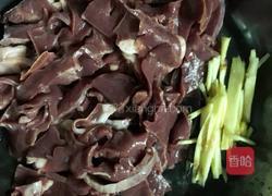 豬心韭菜花的做法图解1