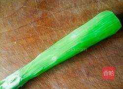 凉拌火龙果皮的做法图解4