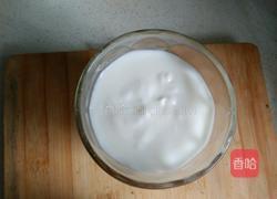 草莓酸奶盆栽的做法图解7