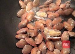 辣椒炒花甲的做法图解3