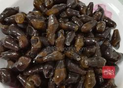排骨茯苓煲坑螺的做法图解1