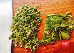 香椿肉末炒土豆泥的做法图解2