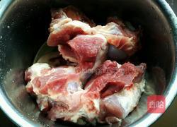 山药大骨汤的做法图解1