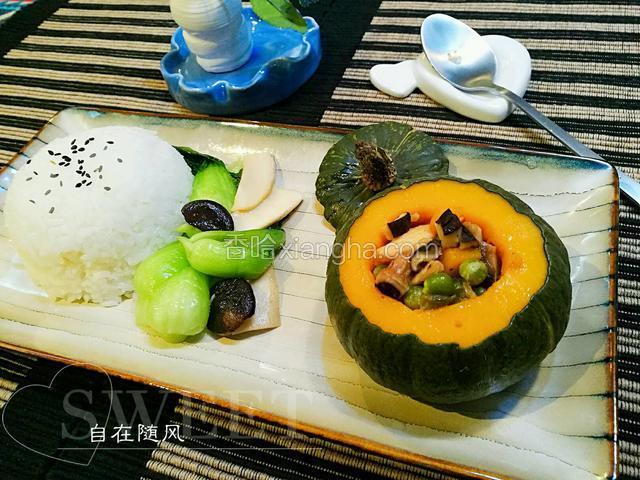 摆盘上桌