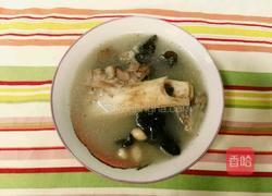 黑木耳 花生大骨汤的做法图解5