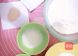 牛奶软吐司的做法图解1