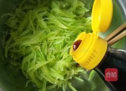 糖醋莴笋丝的做法图解4