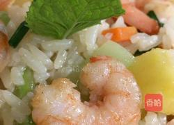 海鲜菠萝饭的做法图解3