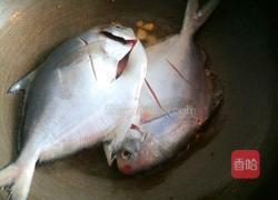 鲳鱼简单做法的做法图解5