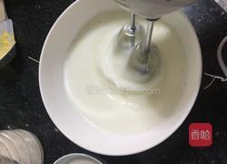 黑提苹果酱蛋糕卷（此配料为26*30左右两烤盘的量）的做法图解3