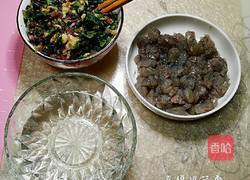 元宝馄饨~青菜鲜肉虾粒馅的做法图解2
