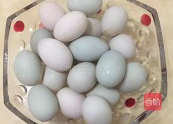 自制咸鸭蛋的做法图解1