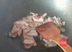 辣白菜炒五花肉土豆片的做法图解5