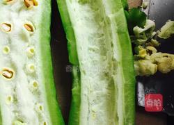 黄金辣苦瓜的做法图解2