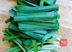 麻辣爽脆金针菇的做法图解2