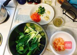 银鱼虾仁炒饭的做法图解1