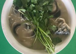 杂菇鲫鱼汤
