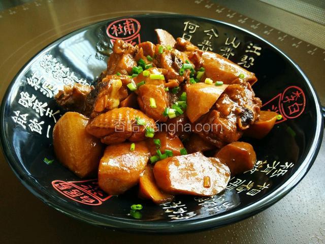 杏鲍菇烧鸡腿
