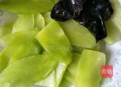 肉片莴笋的做法图解2