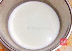 牛奶布丁的做法图解3