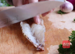 美式芝士焗虾的做法图解2