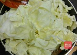 包菜炒龙口粉丝的做法图解7