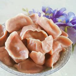 甜菜汁面饺子的做法[图]