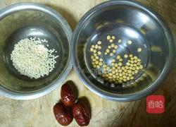 高粱红枣豆浆的做法图解1