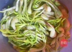 泡大葱头的做法图解1