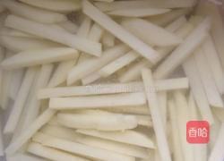  自炸薯条的做法图解2