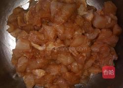 鸡丁卤的做法图解1