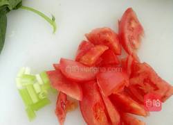 西红柿菠菜鸡蛋面的做法图解2