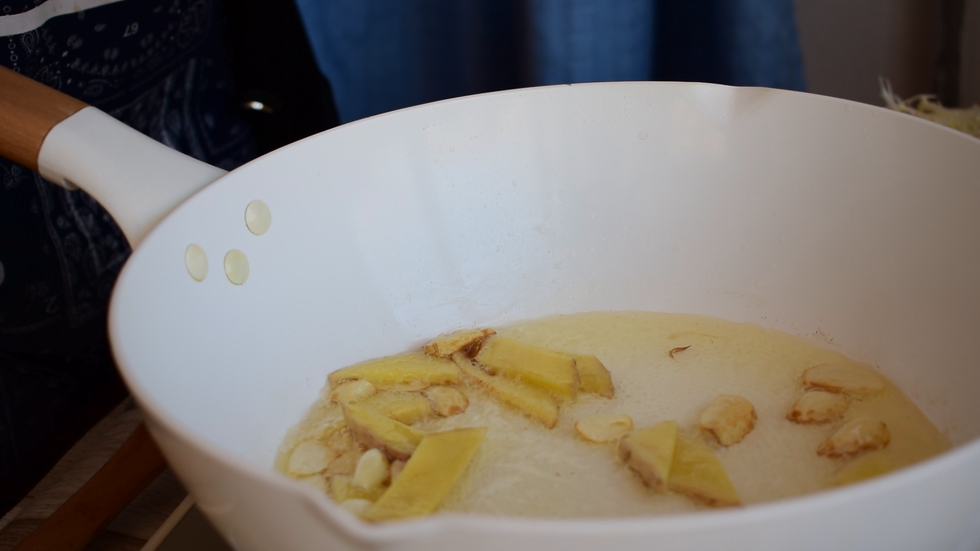 加入郫县豆瓣酱