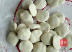 猪肉香芹馅饺子的做法图解7