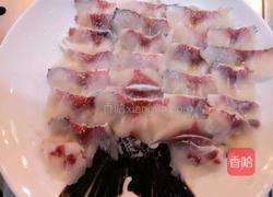 剁椒鱼片的做法图解1