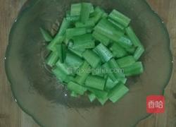 黄瓜拌拉皮的做法图解2