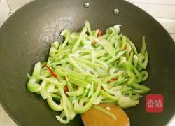 素炒青椒丝的做法图解5
