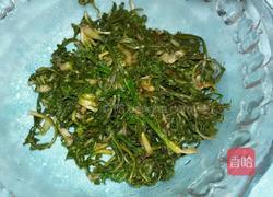 凉拌蒲公英的做法图解4
