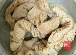 肥肠煲的做法图解3