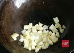 爆炒四丁的做法图解3