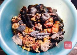 当归黄芪乌鸡汤的做法图解2