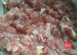 野芹菜炒牛肉的做法图解3