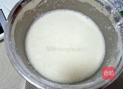 红糖凉糕的做法图解2