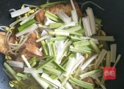 黄豆芽煎豆腐的做法图解6