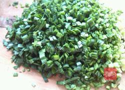 韭菜猪肉馅水饺的做法图解5