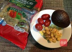 牛油果螺旋意面的做法图解1