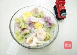鱼汤蛋花蝴蝶面的做法图解6