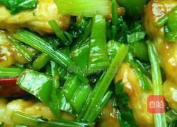 香菜青椒小炒肉的做法图解5