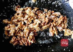 琥珀核桃仁的做法图解4